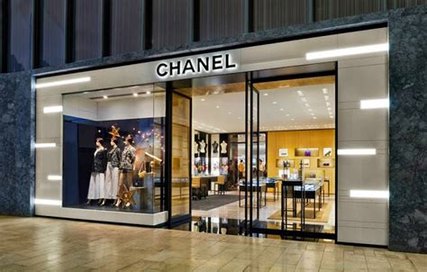 chanel queens plaza tradeing hours|chanel canada online store.